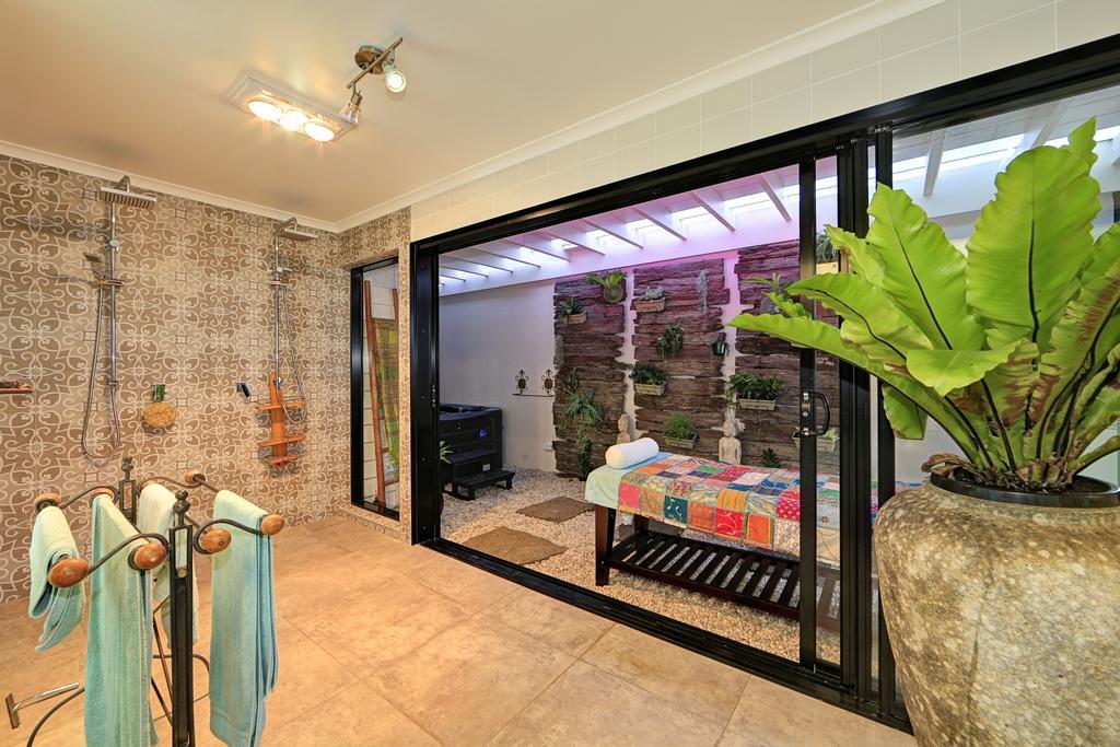Zen Beach Retreat Hotel Bargara Kültér fotó